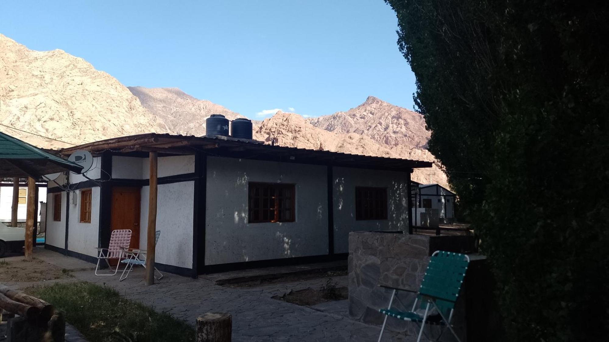 Cabanas De Los Andes Uspallata Exterior photo