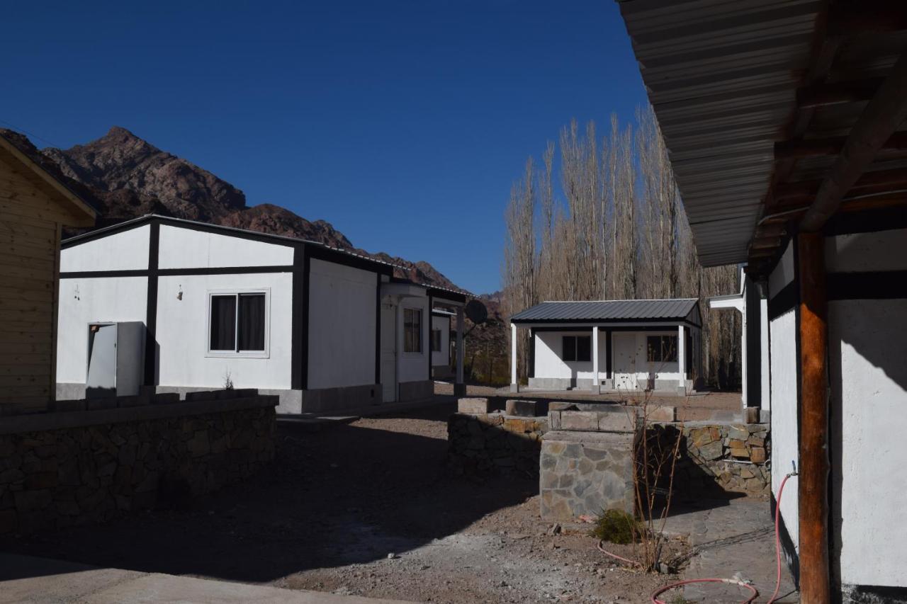 Cabanas De Los Andes Uspallata Exterior photo